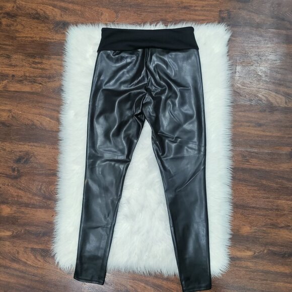 Red Hot Spanx Faux Leather Black Leggings Women's Size Large - Picture 3 of 11
